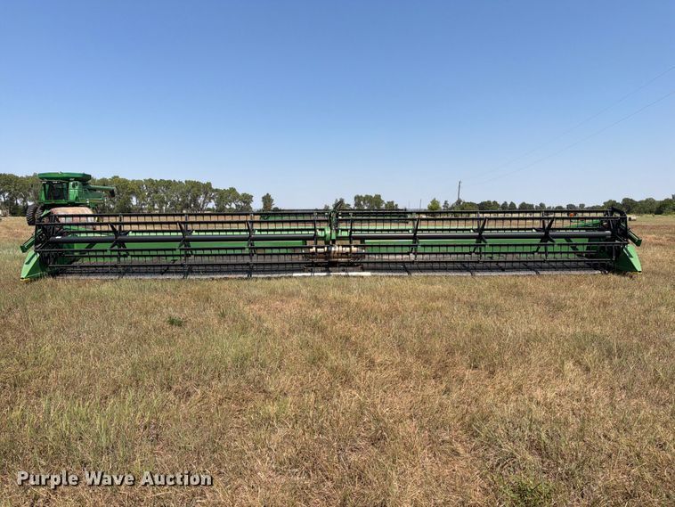 image for item EP7548 2014 John Deere 640FD flex draper head