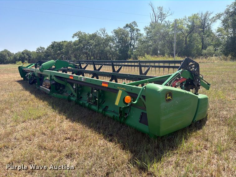image for item EP7548 2014 John Deere 640FD flex draper head