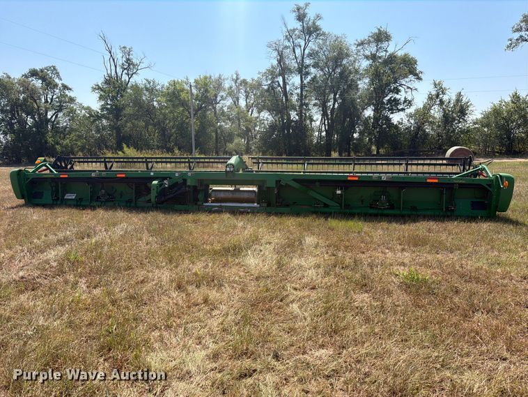 image for item EP7548 2014 John Deere 640FD flex draper head