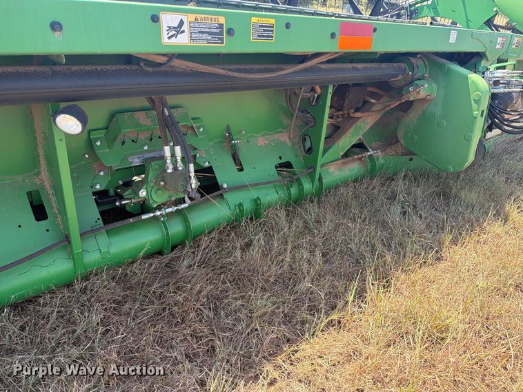 image for item EP7548 2014 John Deere 640FD flex draper head