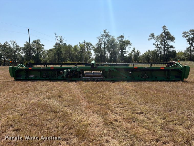image for item EP7549 2012 John Deere 640FD flex draper head