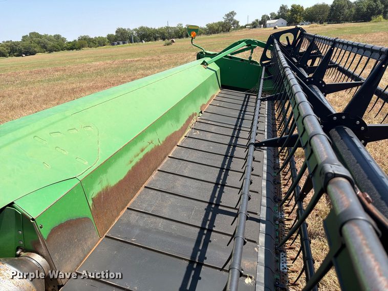 image for item EP7549 2012 John Deere 640FD flex draper head