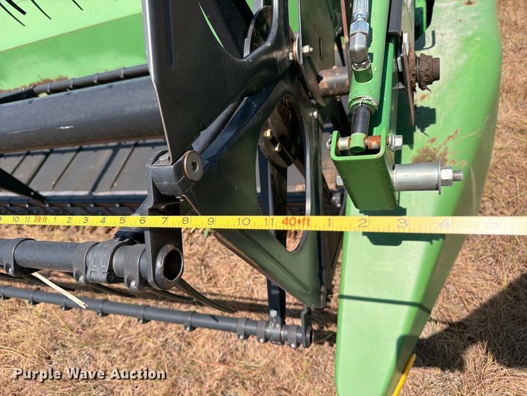 image for item EP7549 2012 John Deere 640FD flex draper head