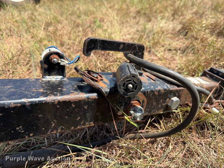 image for item EP7550 Maurer M42 header trailer
