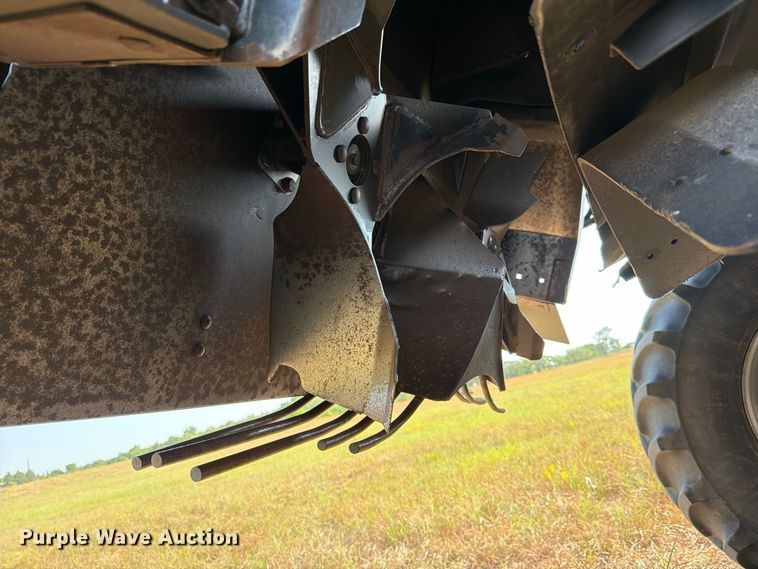 image for item EP7551 2008 Case IH AFX7010 Axial-Flow combine