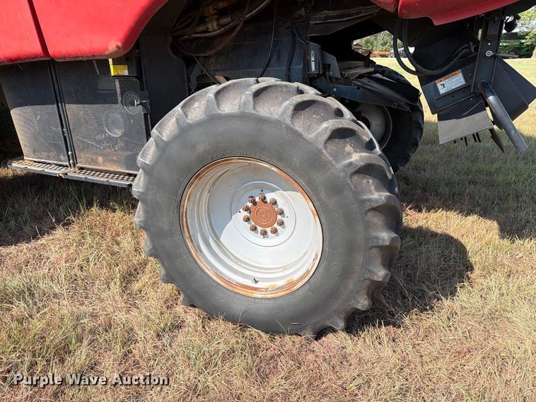 image for item EP7551 2008 Case IH AFX7010 Axial-Flow combine