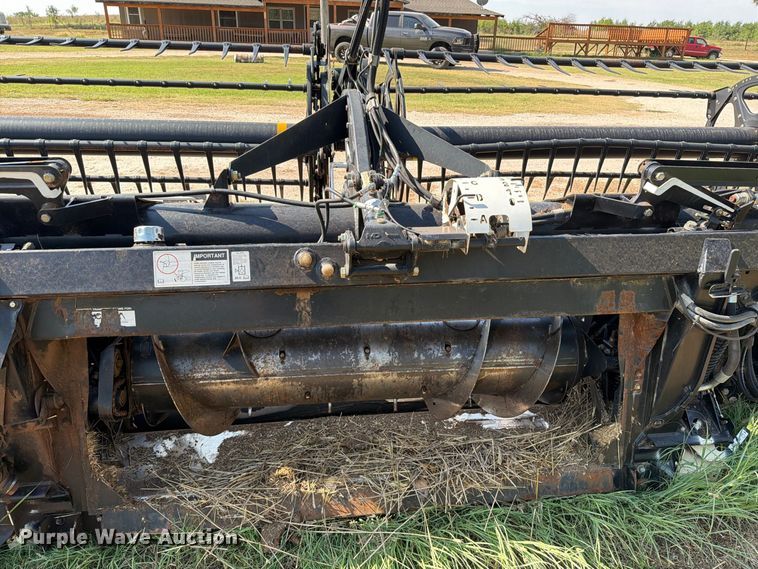 image for item EP7552 2012 Case IH 2162 35MI0 2BH flex draper head