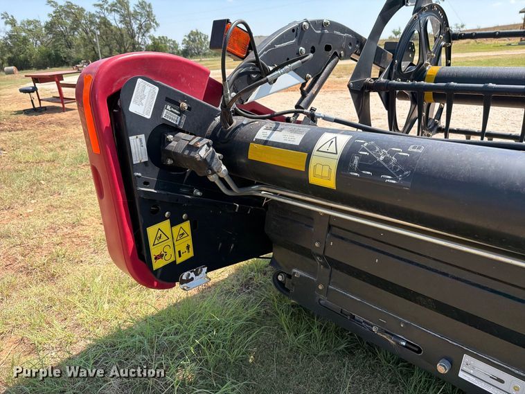 image for item EP7552 2012 Case IH 2162 35MI0 2BH flex draper head