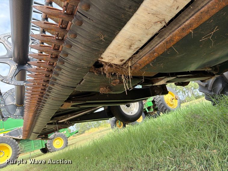image for item EP7552 2012 Case IH 2162 35MI0 2BH flex draper head