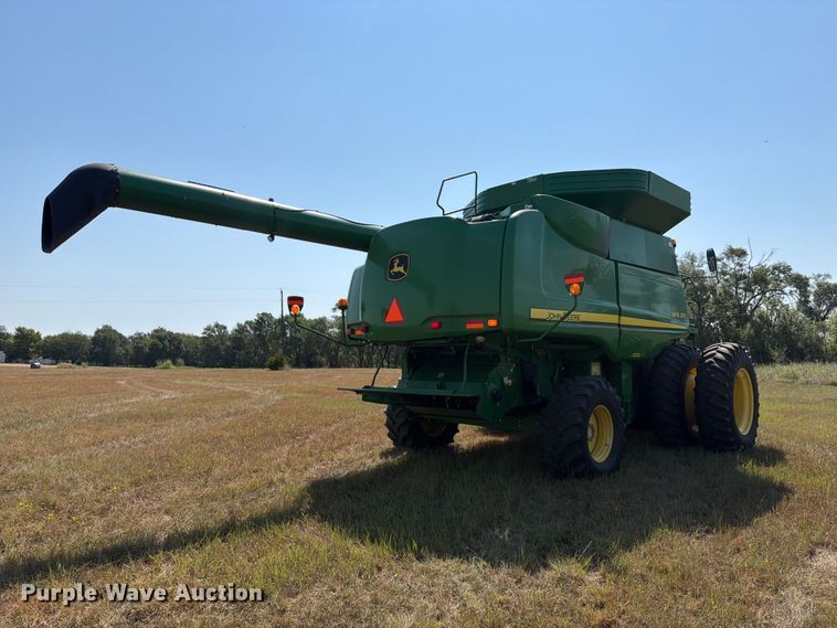 image for item EP7553 2011 John Deere 9870 STS combine