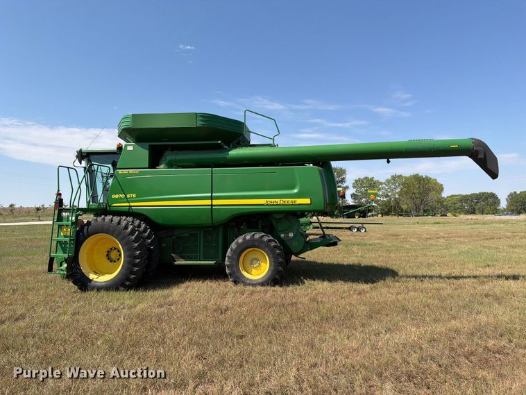 image for item EP7553 2011 John Deere 9870 STS combine