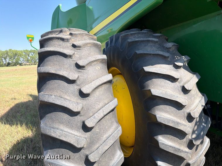 image for item EP7553 2011 John Deere 9870 STS combine