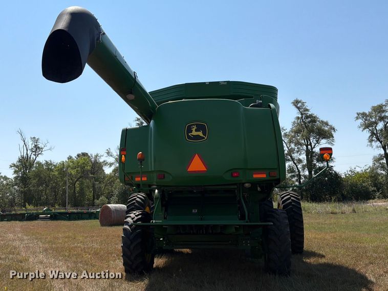 image for item EP7554 2010 John Deere 9870 STS combine