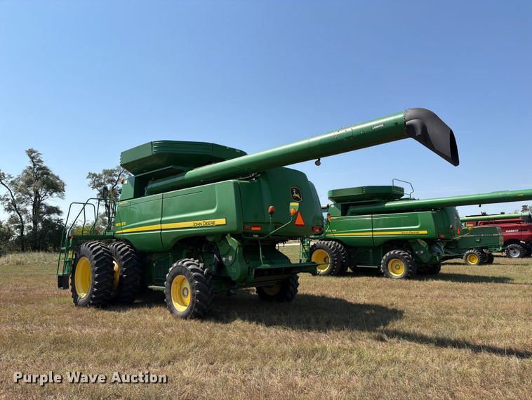 image for item EP7554 2010 John Deere 9870 STS combine