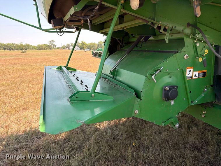 image for item EP7554 2010 John Deere 9870 STS combine
