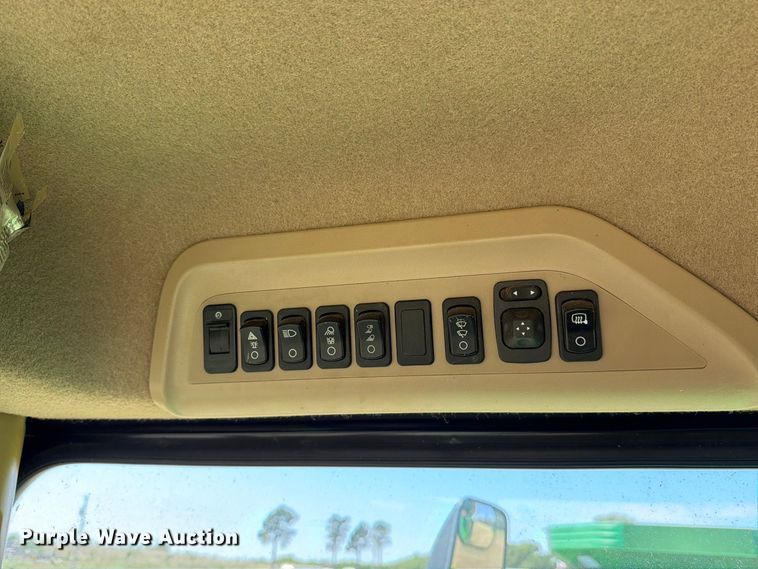 image for item EP7554 2010 John Deere 9870 STS combine