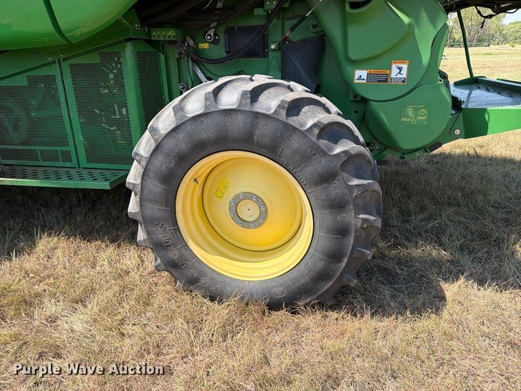image for item EP7554 2010 John Deere 9870 STS combine