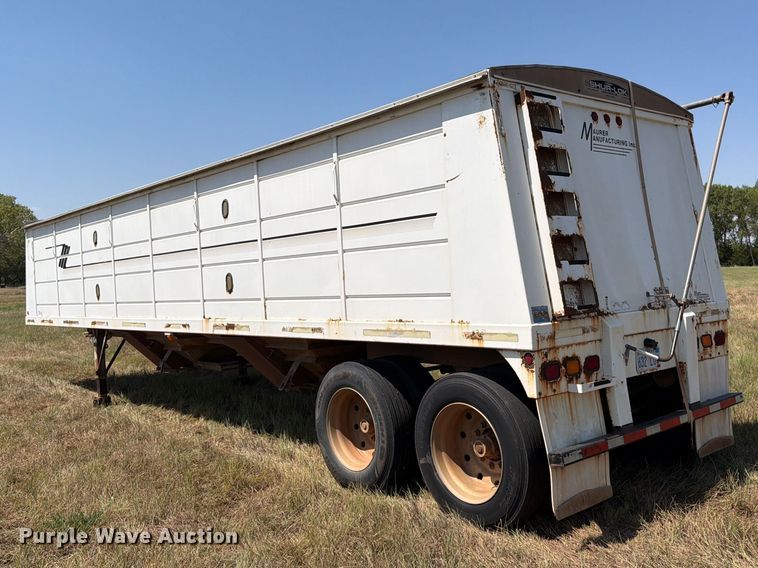 image for item EP7556 1998 Maurer 3622 grain trailer