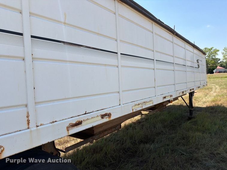 image for item EP7556 1998 Maurer 3622 grain trailer