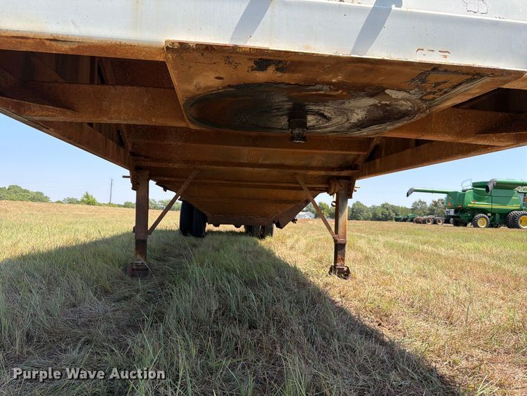 image for item EP7556 1998 Maurer 3622 grain trailer