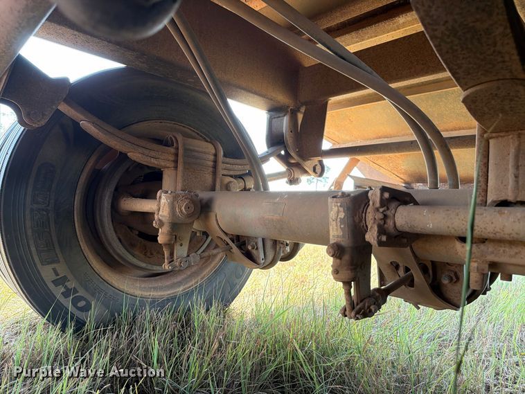 image for item EP7556 1998 Maurer 3622 grain trailer