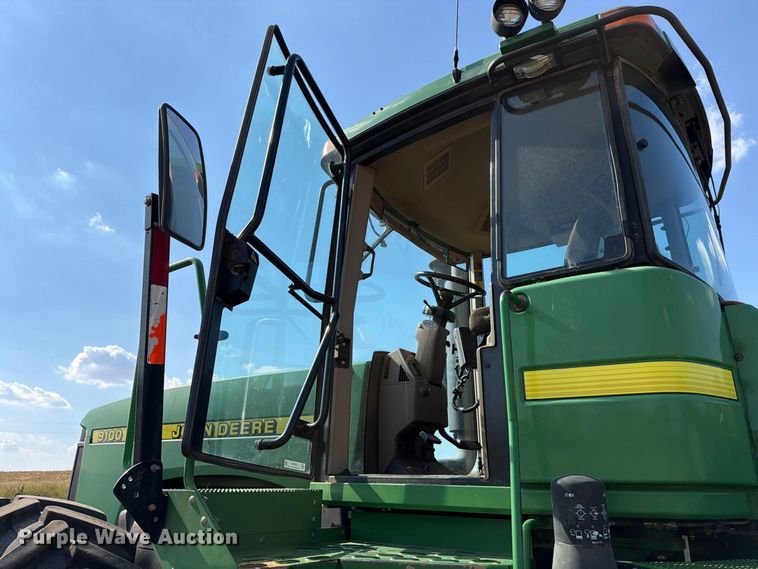 image for item EP7559 1997 John Deere 9100 4WD tractor