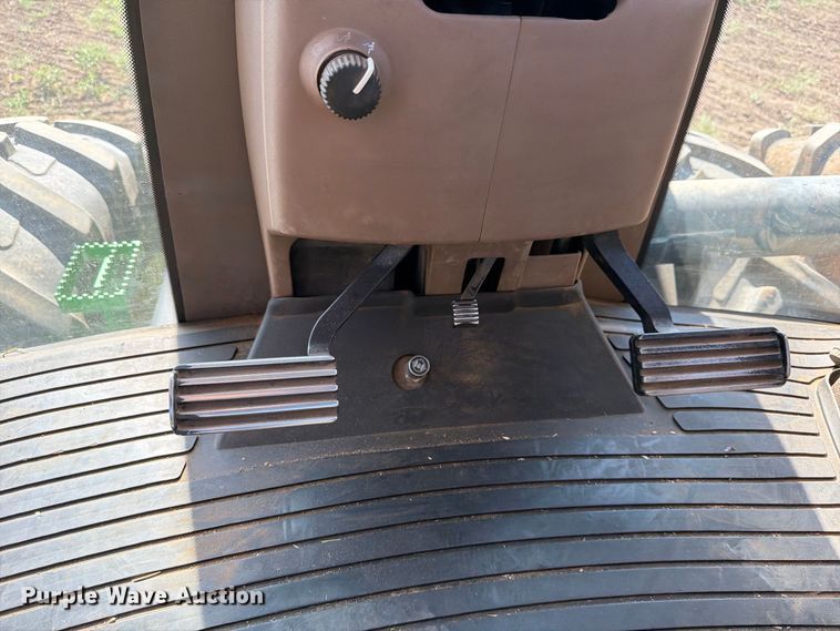 image for item EP7559 1997 John Deere 9100 4WD tractor