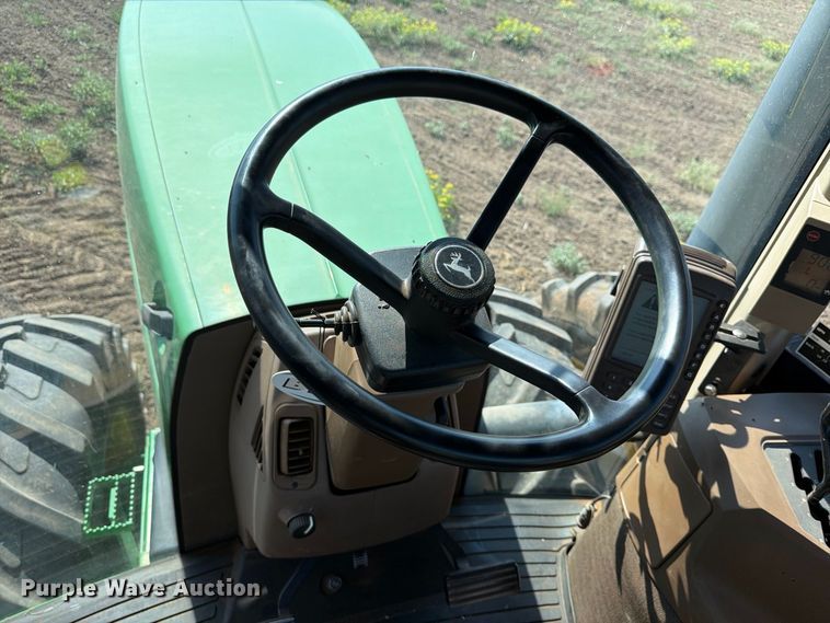 image for item EP7559 1997 John Deere 9100 4WD tractor