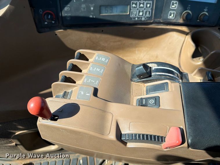 image for item EP7559 1997 John Deere 9100 4WD tractor