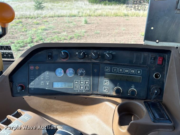 image for item EP7559 1997 John Deere 9100 4WD tractor