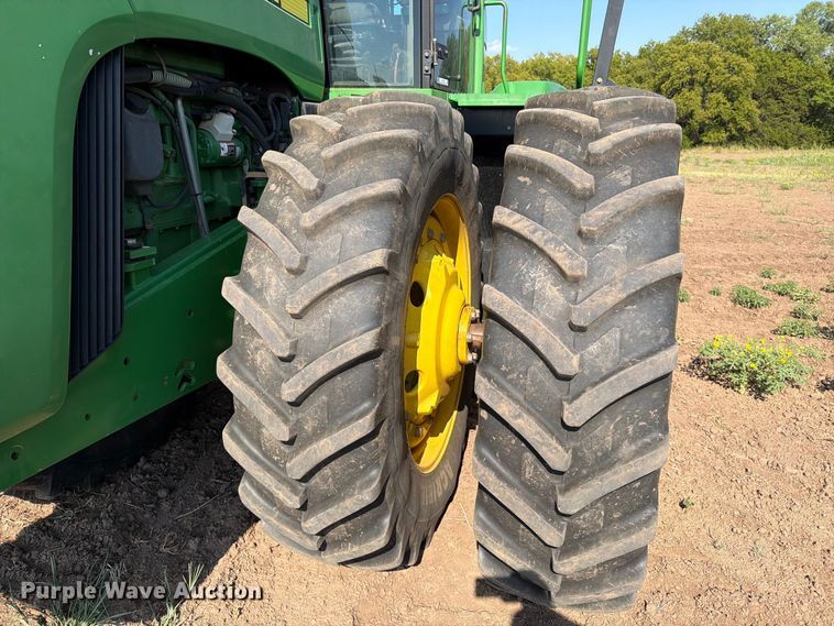 image for item EP7559 1997 John Deere 9100 4WD tractor