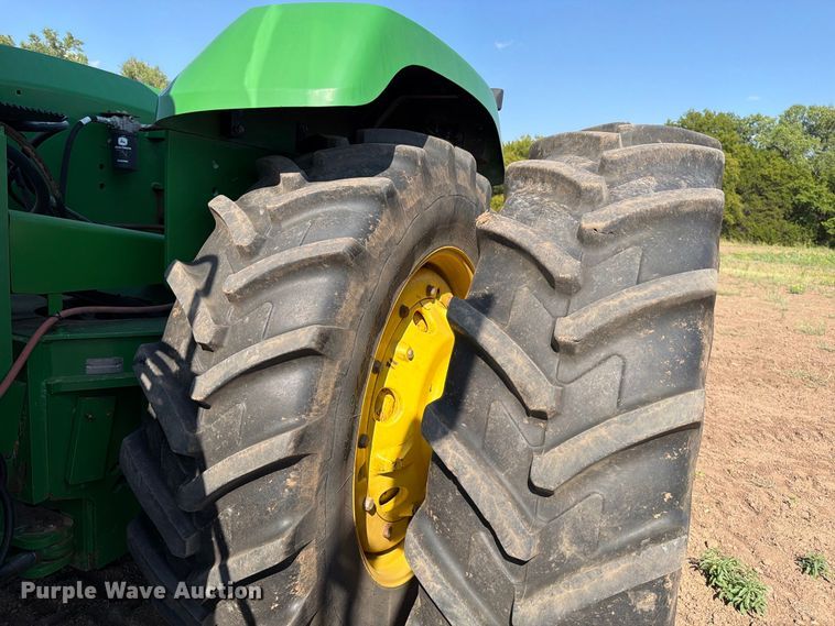 image for item EP7559 1997 John Deere 9100 4WD tractor