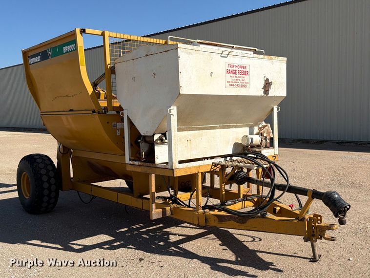 image for item EP7560 2009 Vermeer BP8000 bale processor