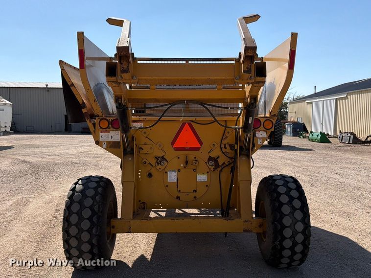 image for item EP7560 2009 Vermeer BP8000 bale processor