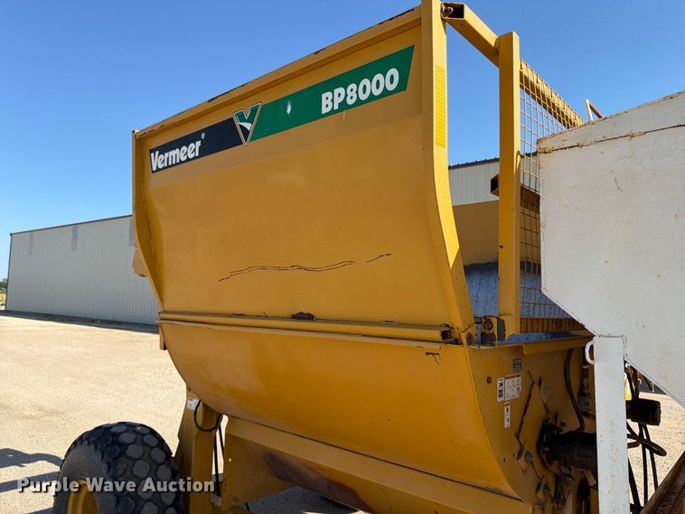 image for item EP7560 2009 Vermeer BP8000 bale processor