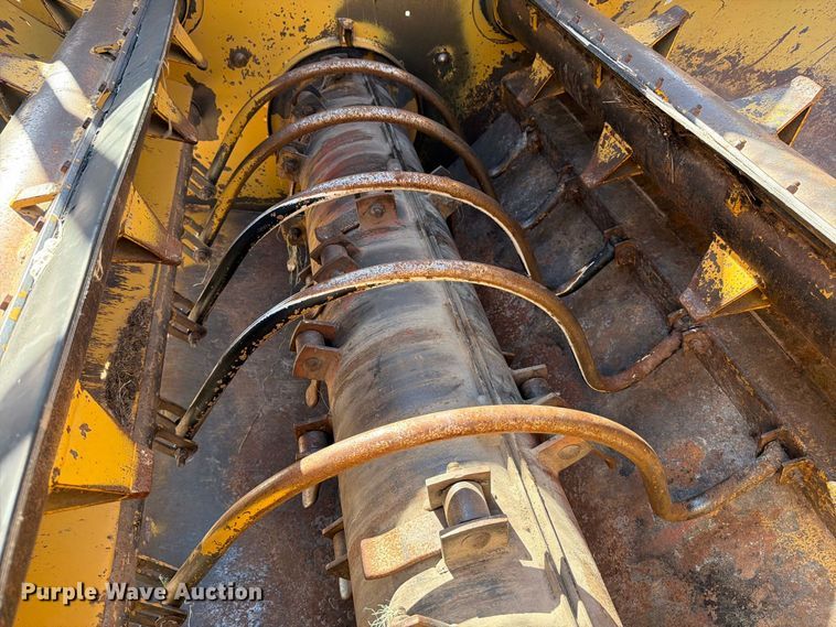 image for item EP7560 2009 Vermeer BP8000 bale processor
