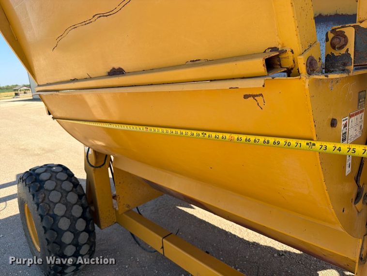 image for item EP7560 2009 Vermeer BP8000 bale processor