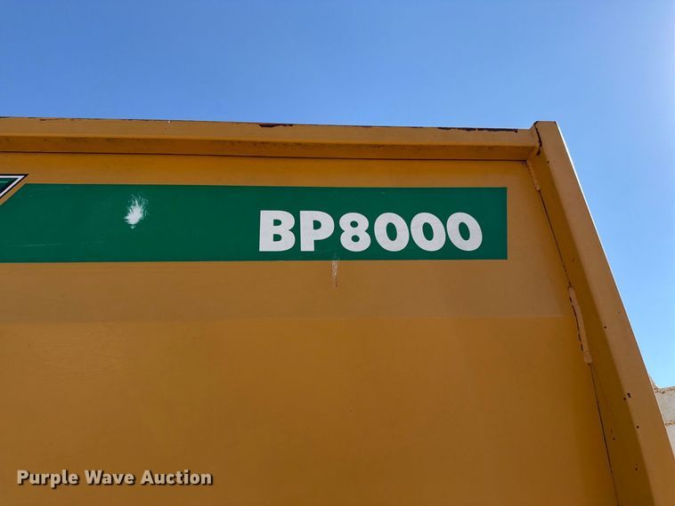 image for item EP7560 2009 Vermeer BP8000 bale processor