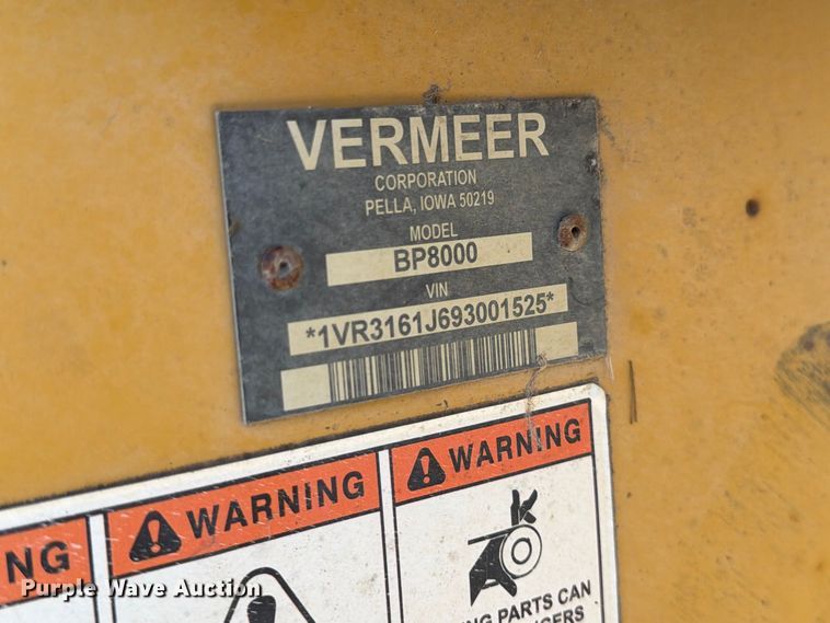 image for item EP7560 2009 Vermeer BP8000 bale processor