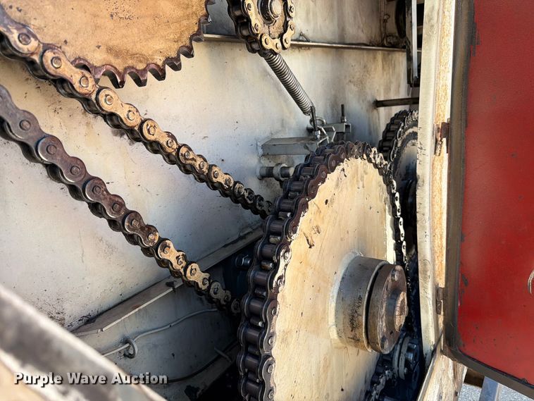 image for item EP7562 1978 Ford LN7000 feed mixer truck