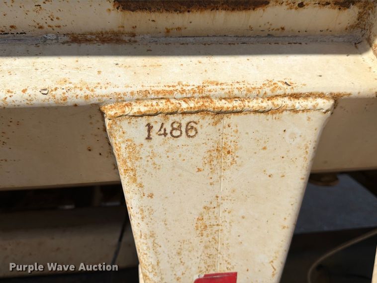 image for item EP7562 1978 Ford LN7000 feed mixer truck