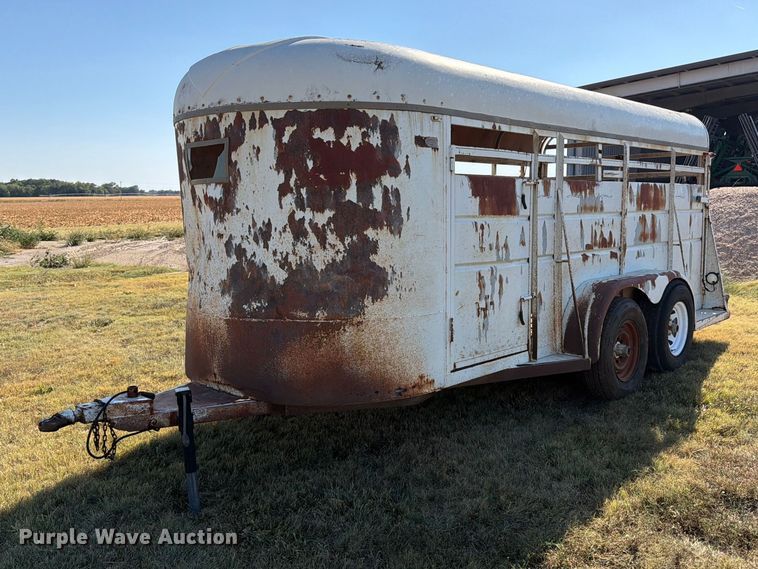 image for item EP7565 1976 Blair livestock trailer