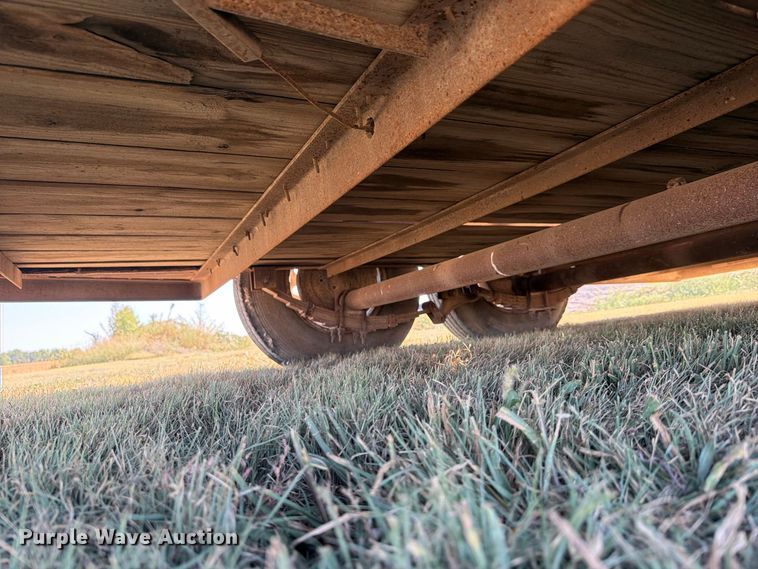 image for item EP7565 1976 Blair livestock trailer
