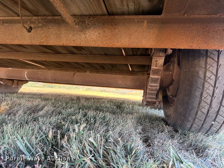 image for item EP7565 1976 Blair livestock trailer