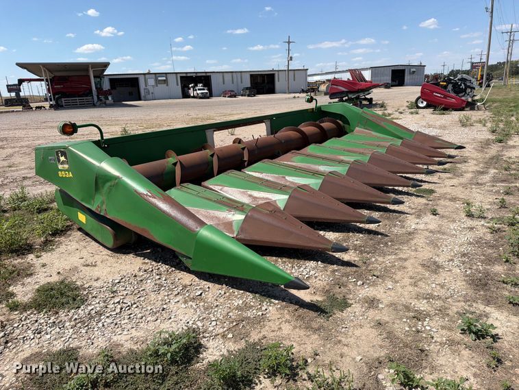 image for item EP7569 John Deere 853A all-crop head