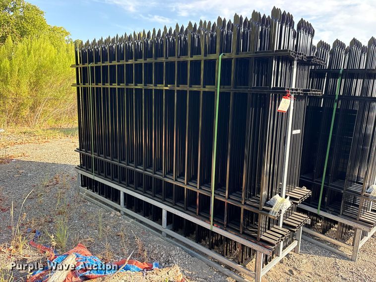 image for item ES8065 (22) 2024 EINGP F10 fence panels