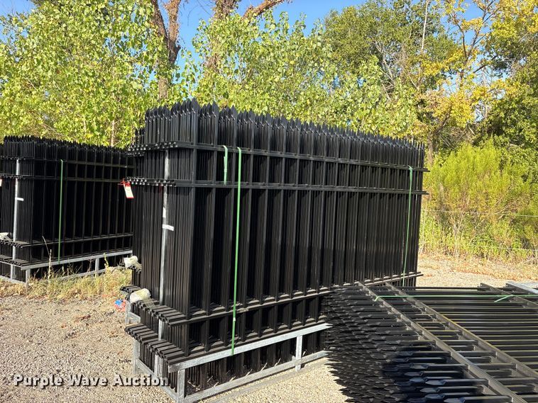 image for item ES8066 (22) 2024 EINGP F10 fence panels