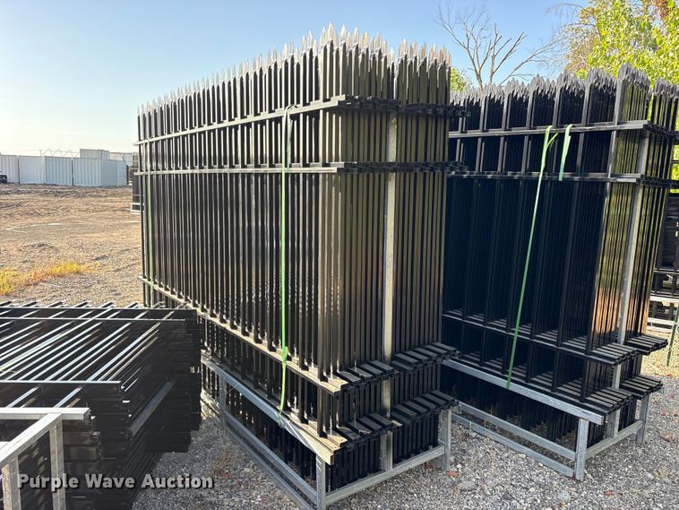 image for item ES8066 (22) 2024 EINGP F10 fence panels