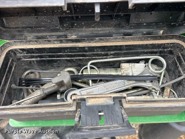 image for item ES8096 2019 John Deere 5075E MFWD tractor