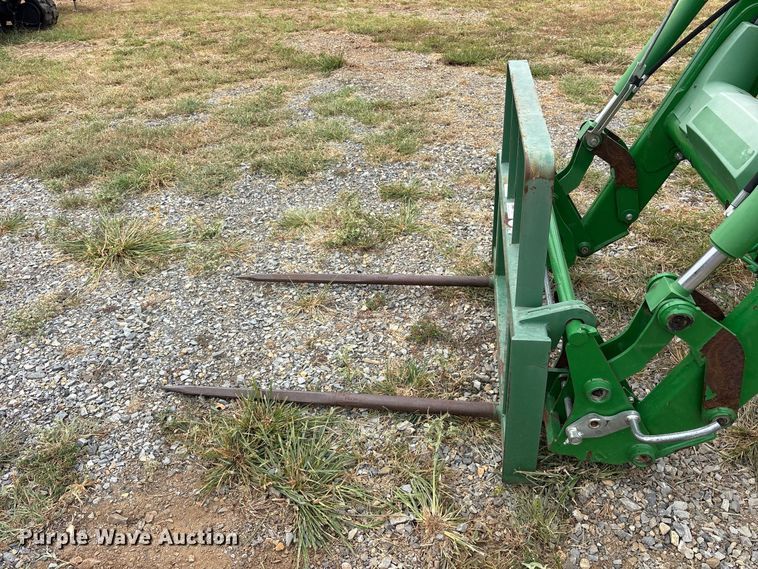 image for item ES8096 2019 John Deere 5075E MFWD tractor